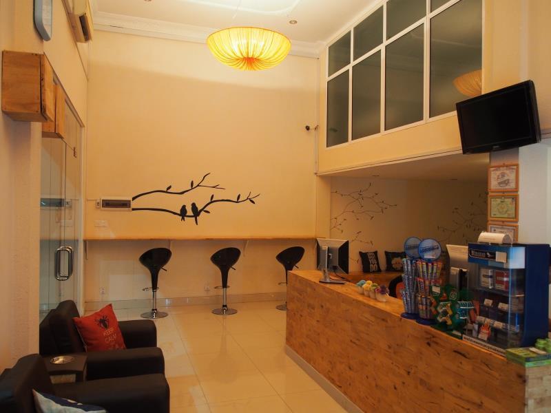 Top Hostel Phnom Penh Exterior photo