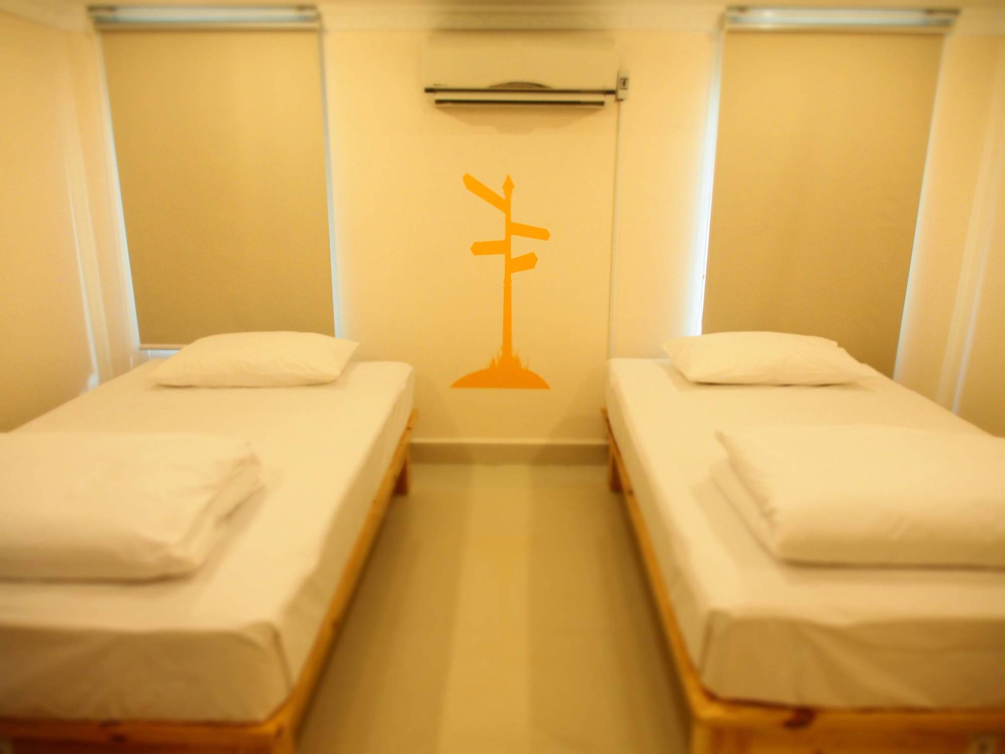 Top Hostel Phnom Penh Exterior photo